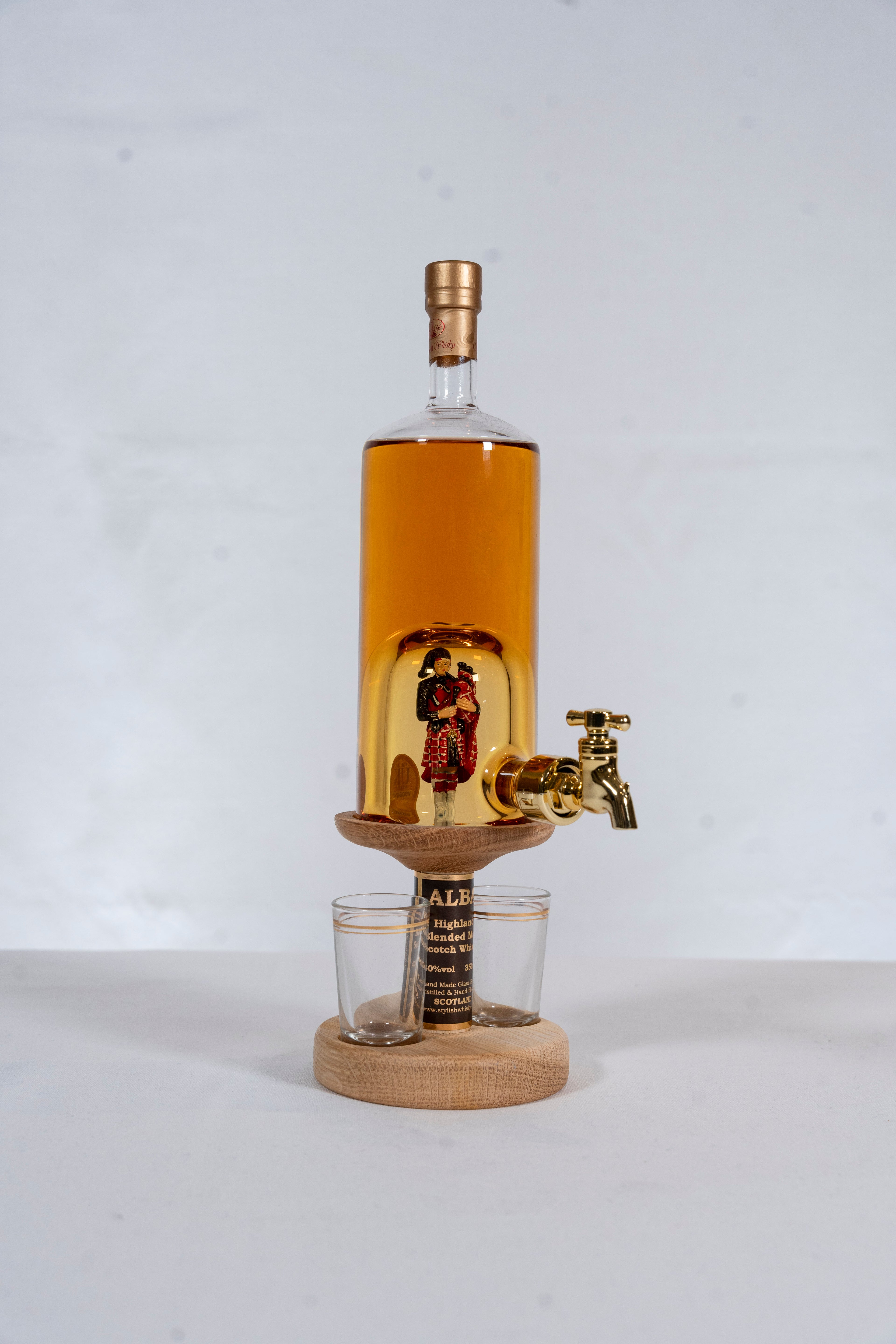 Scottish Bagpiper Refillable Whisky Decanter 350ml