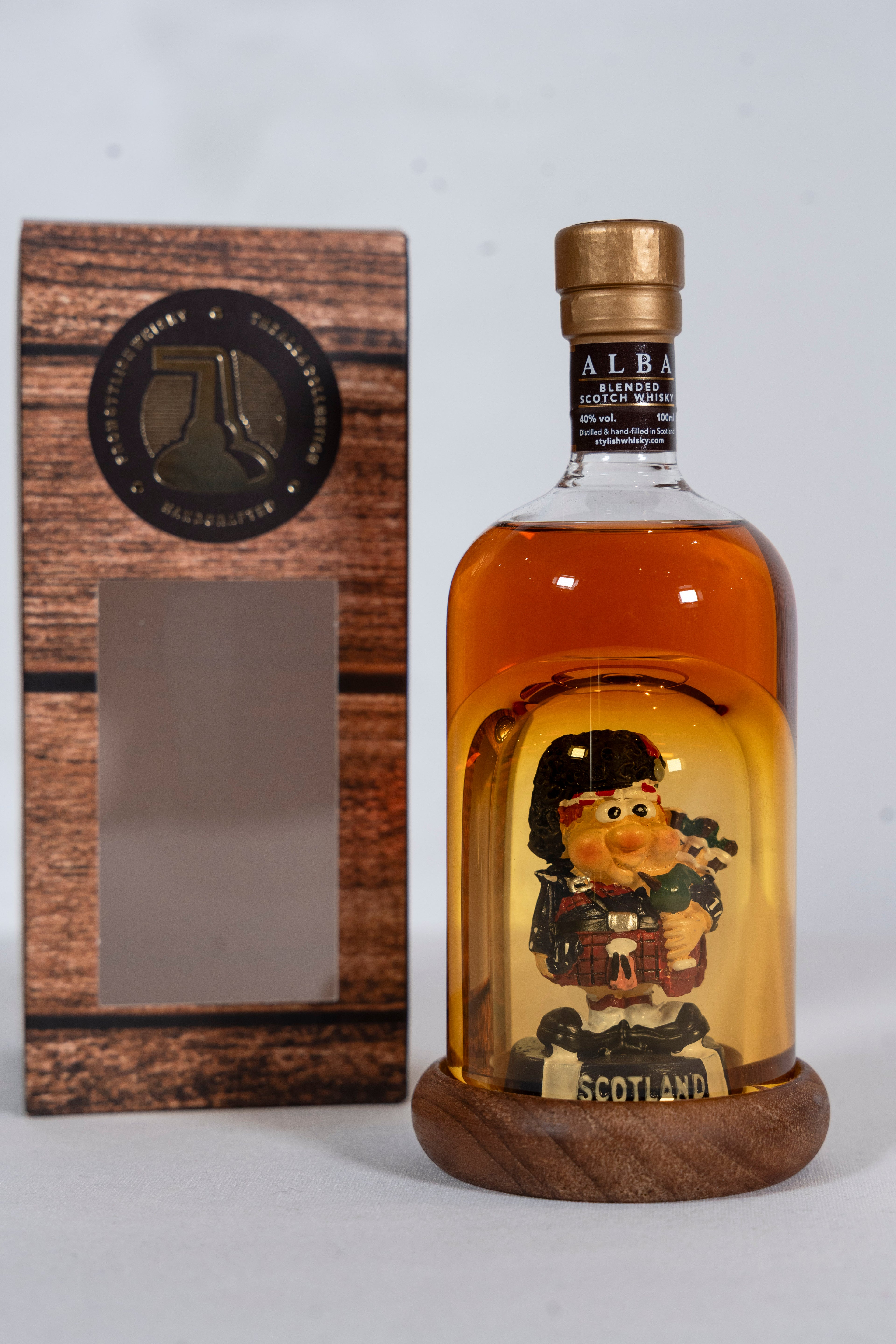 Mini Bagpipe Player Glass Whisky Decanter 100ml