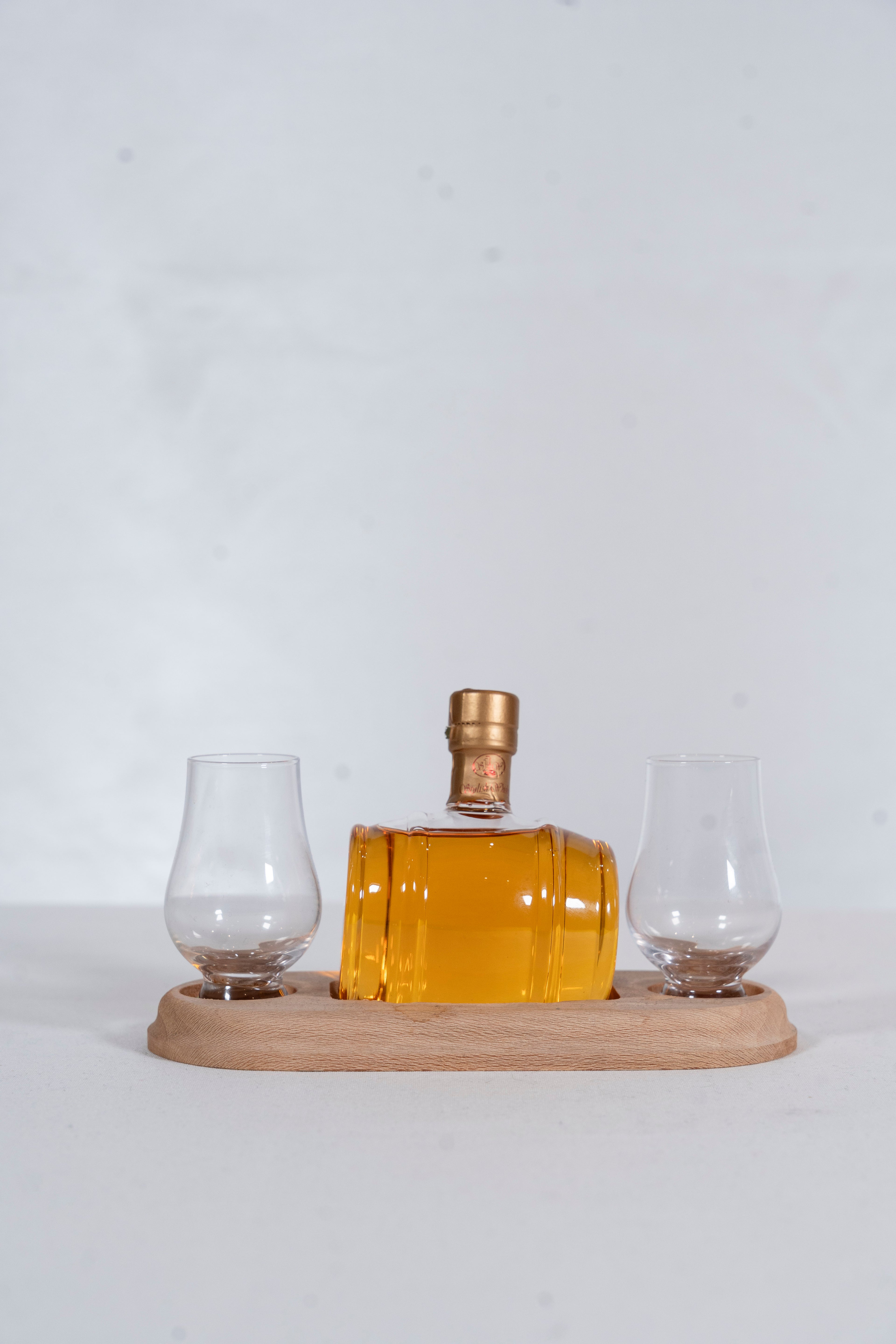 Mini Whisky Barrel Refillable Decanter & Whisky Glasses 200m